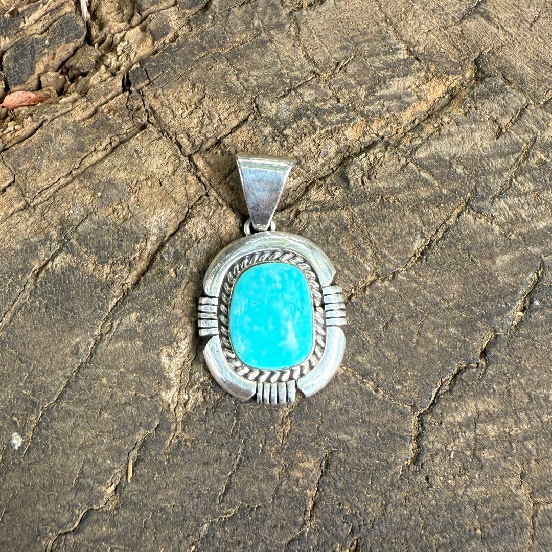 Navajo ナバホ族 インディアンジュエリー　ターコイズ　ペンダントトップ