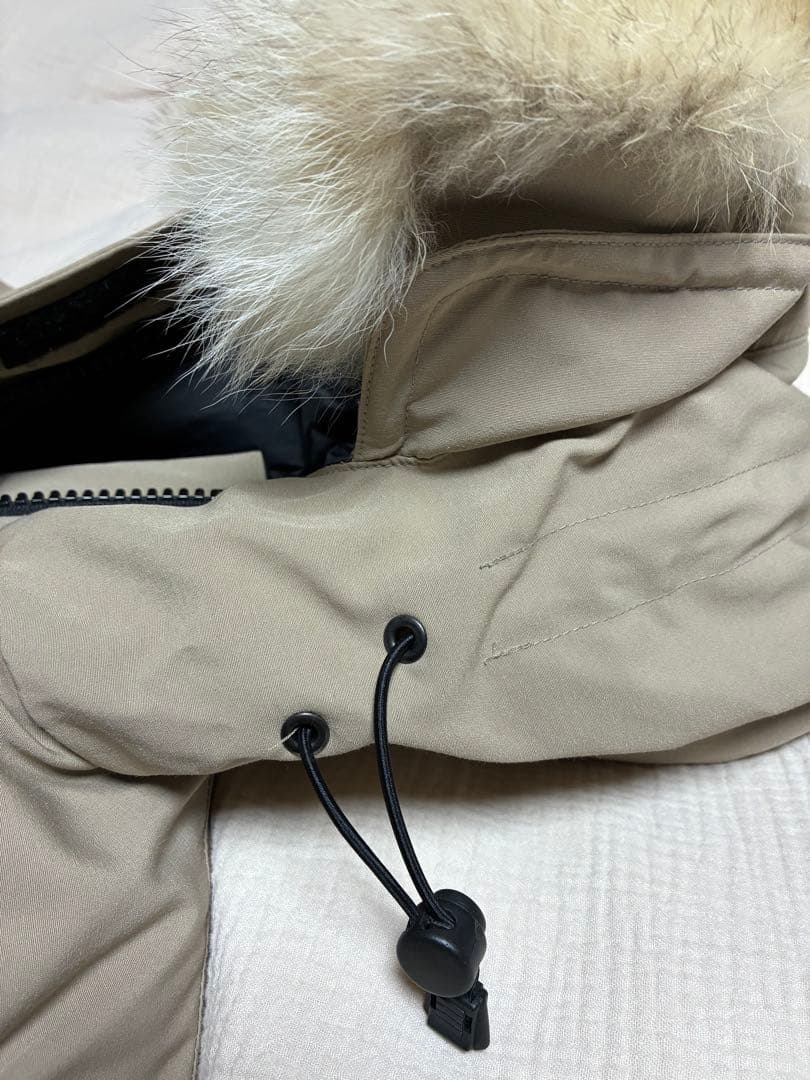 美品   ダウンジャケット ベージュ S レディース