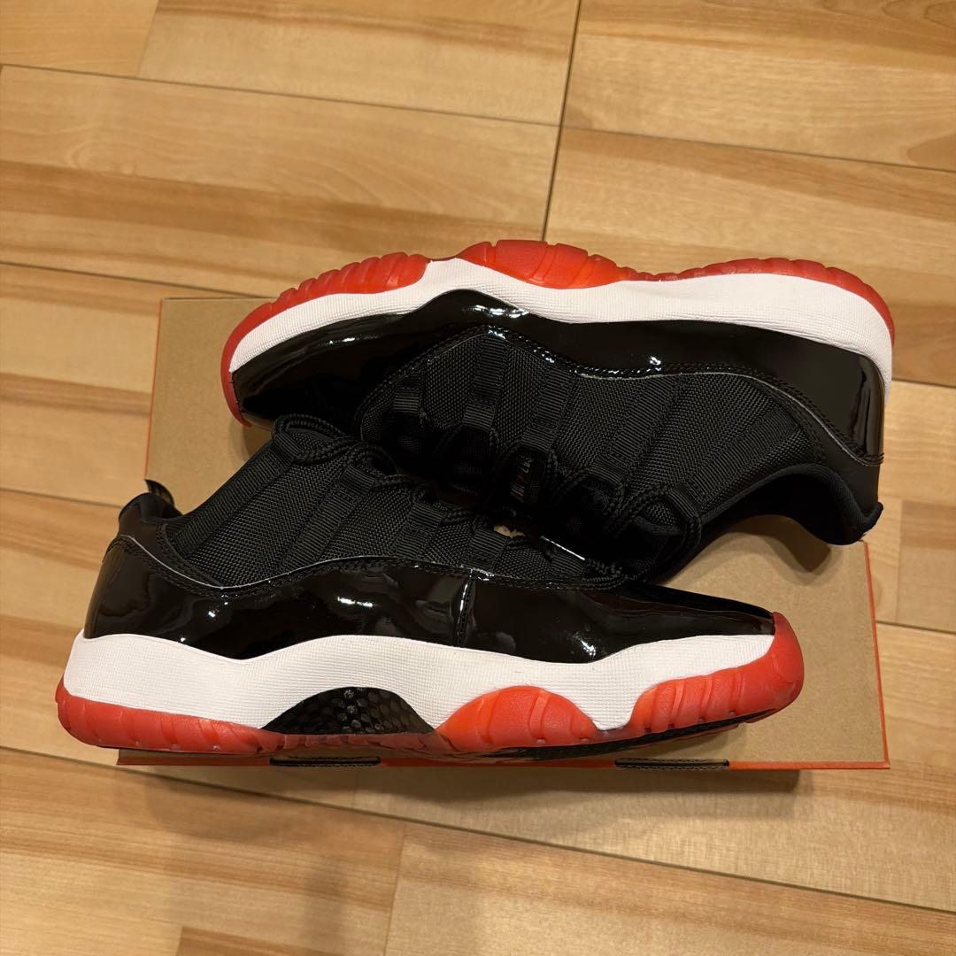 靴 Nike Air Jordan 11 Retro Low Bred (2025)