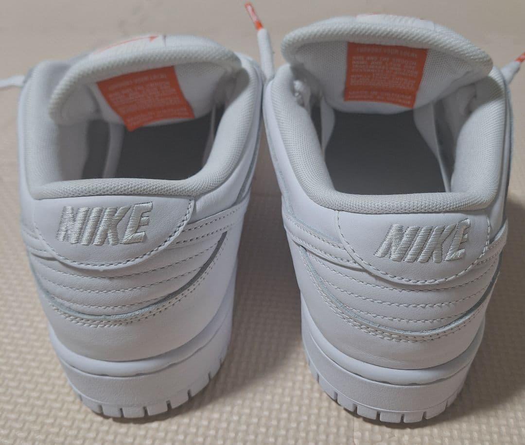 s*a様 Nike SB Dunk Low ホワイト