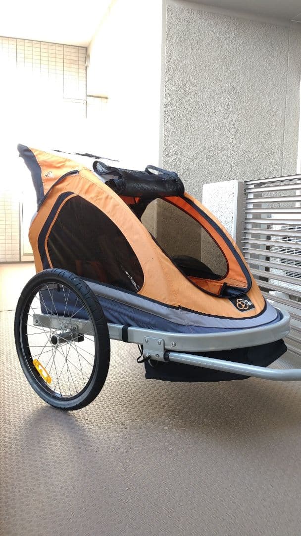 Via Velo チャイルドトレーラー（コストコ購入・ヒッチコネクター3個付き）