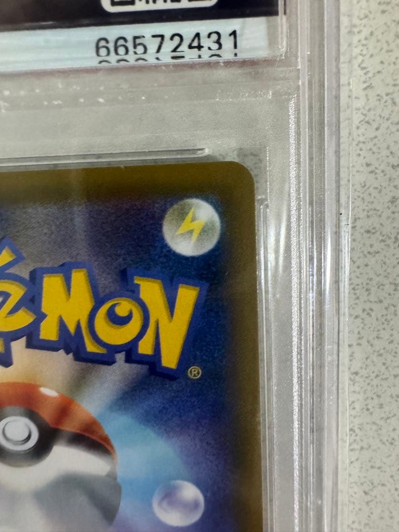 な*さ様 ブラッキー　ポケモンカード