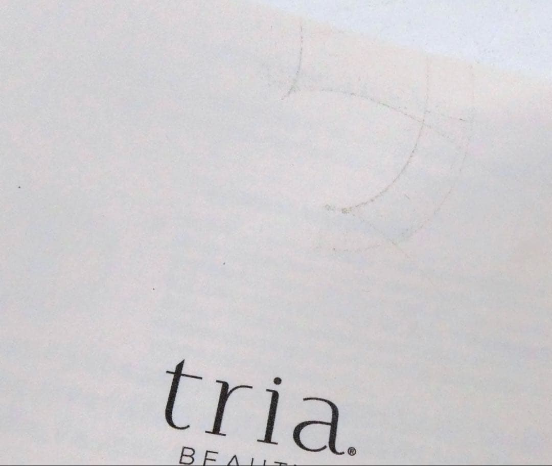 【美品】トリア　アイケア　tria スキン エイジングアイケアレーザー