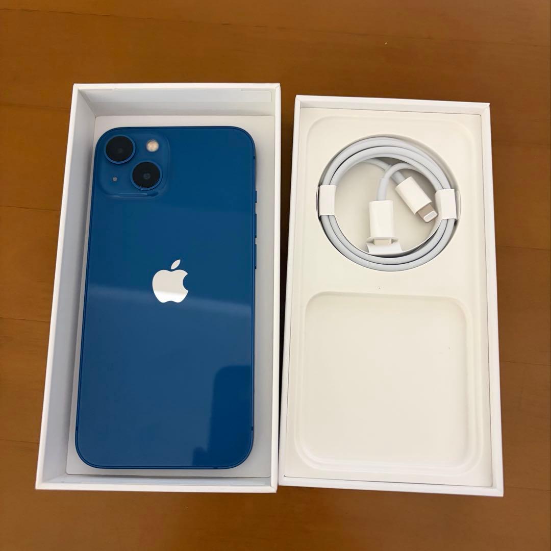 Apple iPhone 13 ブルー 本体　256GB 美品　箱、ケーブル付き