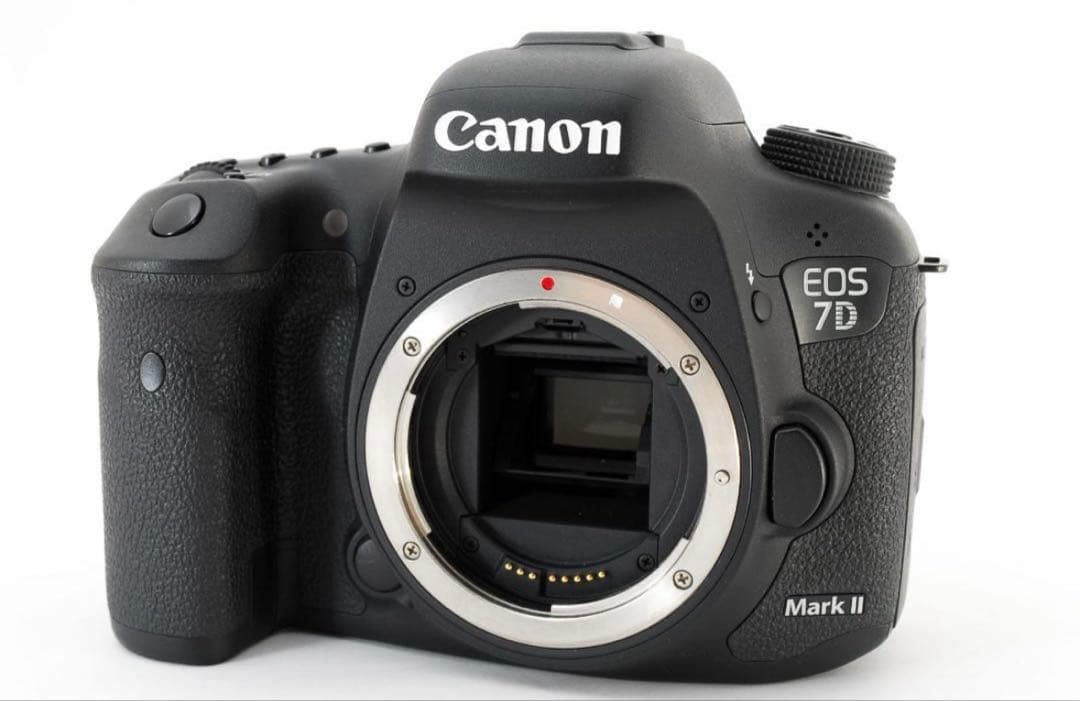 Canon EOS 7D Mark II ボディ（テレコンバーターオプション有）