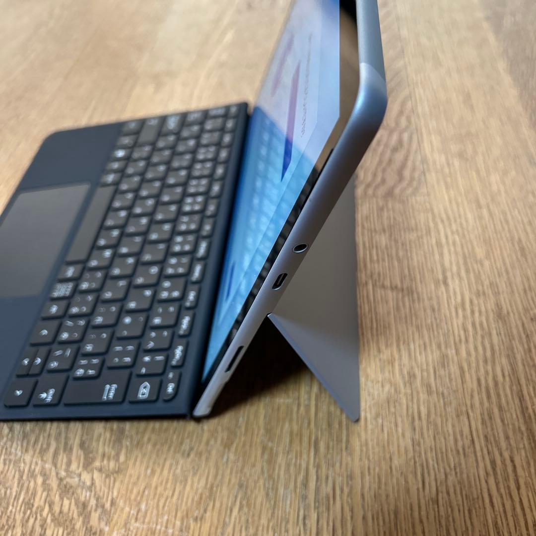 【充電器、オフィス無し・マウス、ペン付】マイクロソフト　Surface go 3