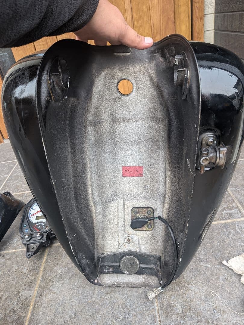 ドラッグスター400 タンク メーター カバー