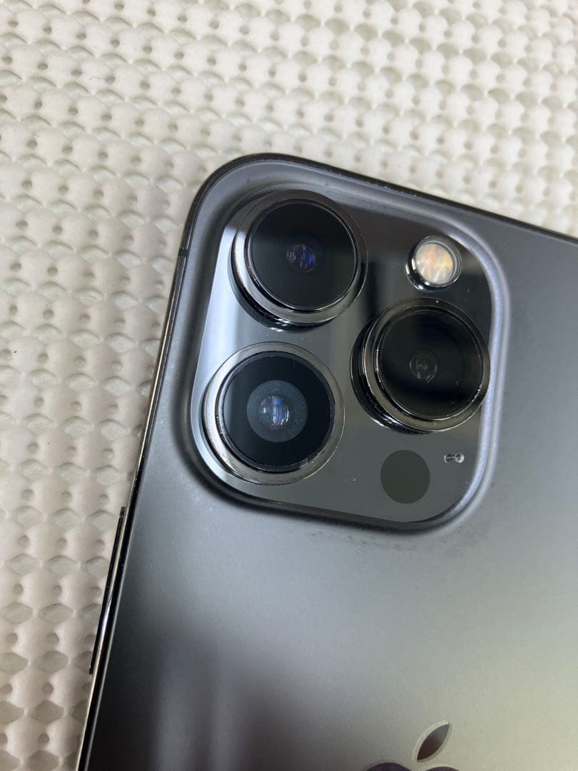 iPhone 13 Pro 256GB リアカメラ難あり