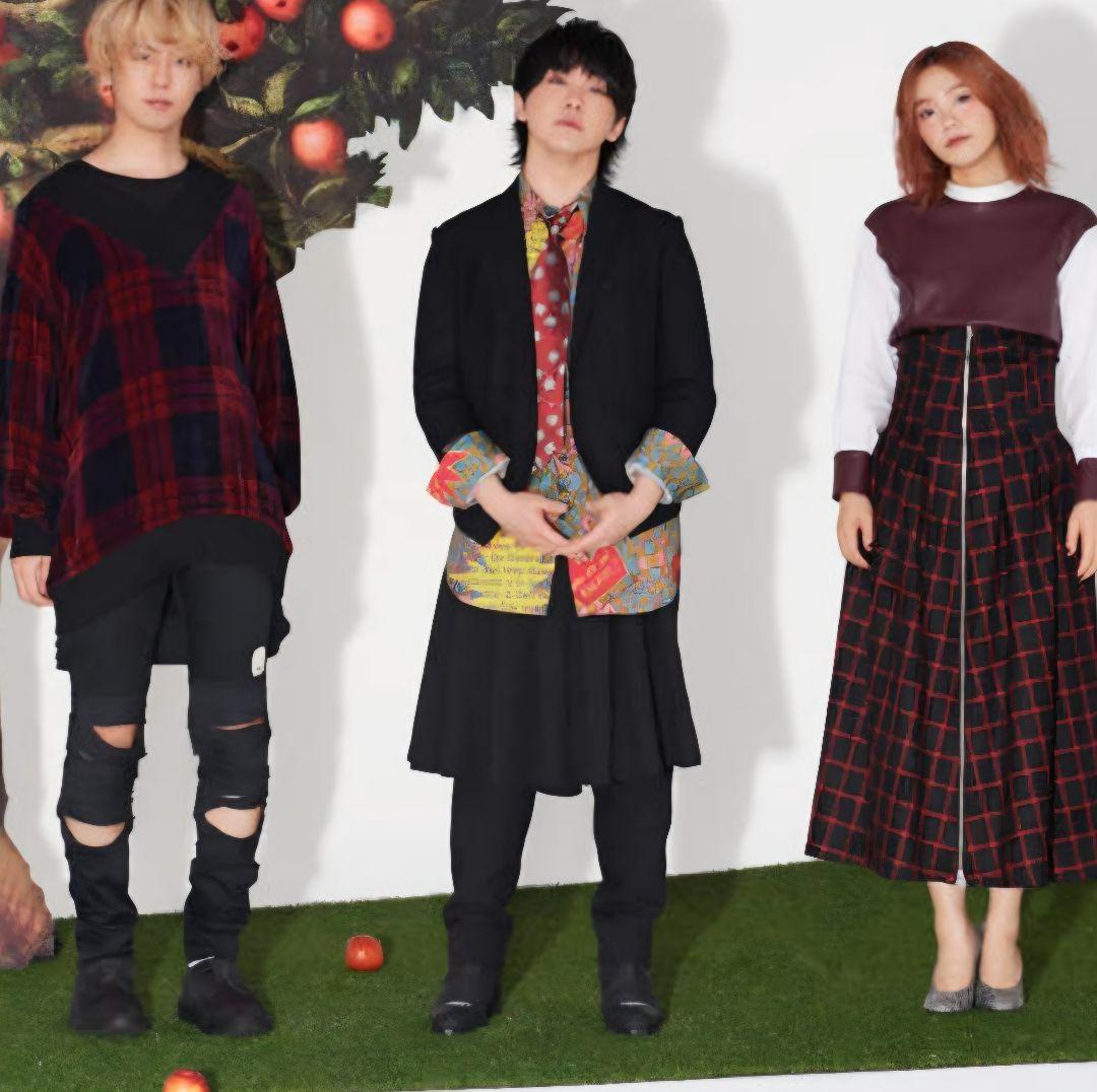 Vivienne Westwood ティーガーデン 柄シャツ