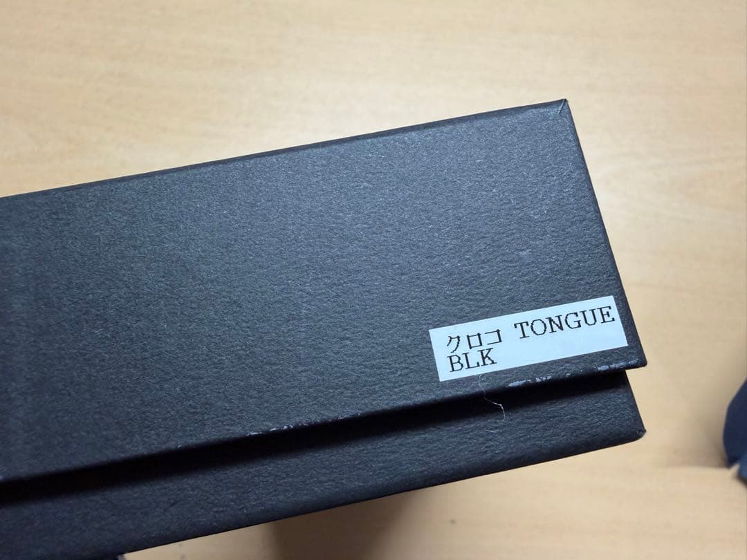 wildswans ワイルドスワンズ　クロコダイル　ケース　TONGUE