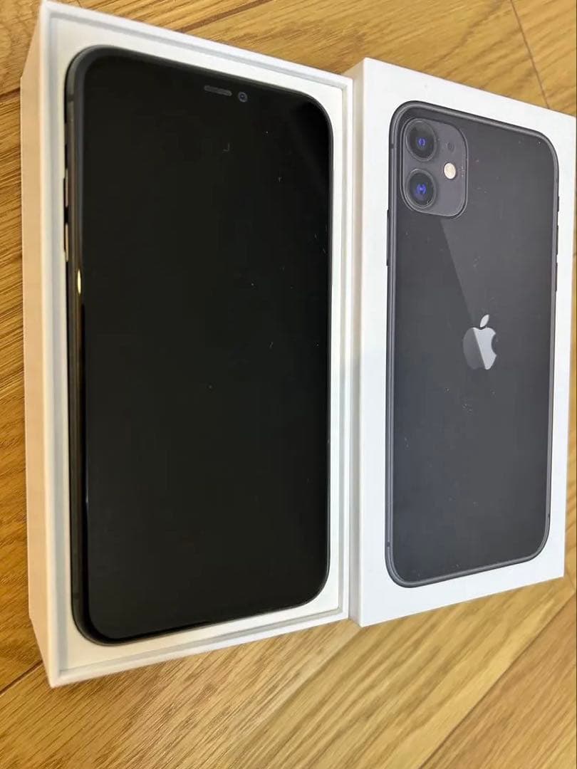 Apple iPhone 11 64GBブラック 本体