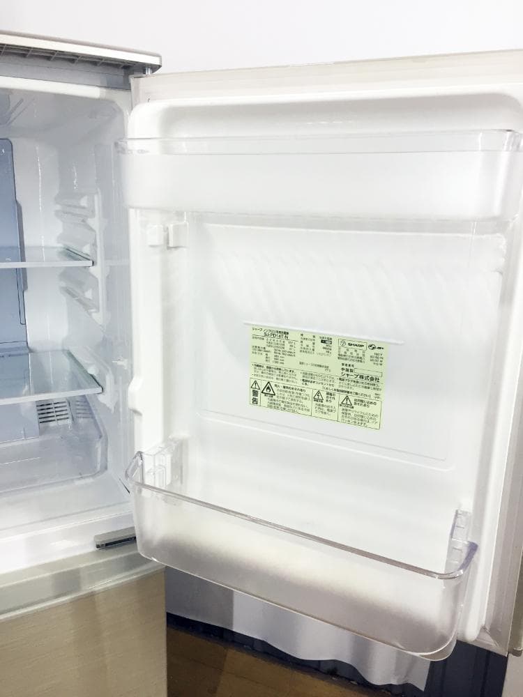 30日迄！送料無料★SHARP 137L 冷蔵庫【SJ-PD14T-N】E2AP