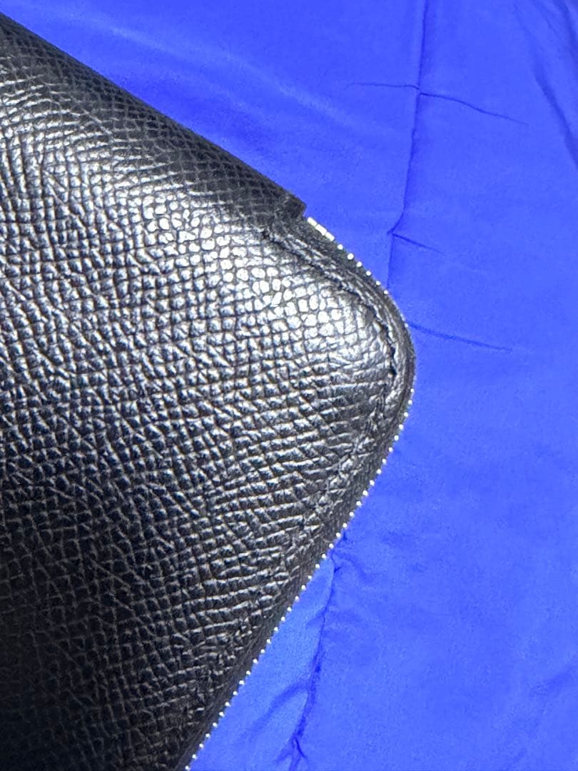 HERMESエルメス アザップ シルクインコンパクト 黒エプソン 内側グリーン