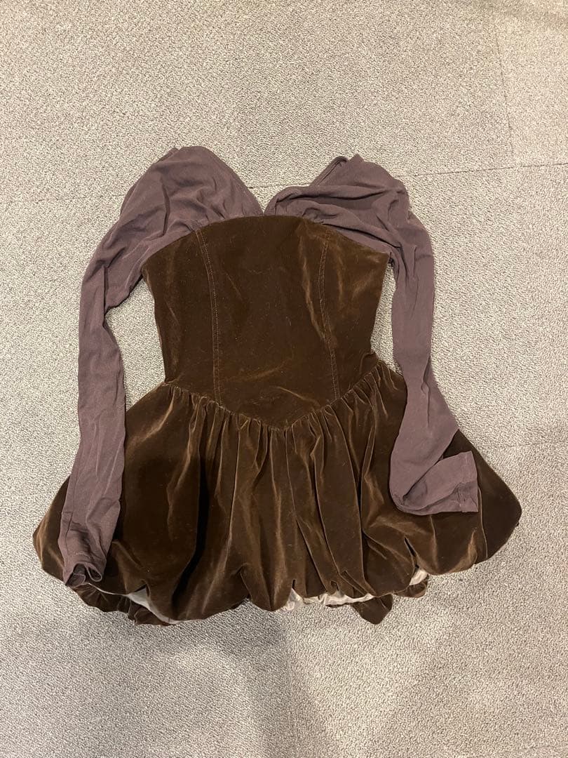 Polaura ベロアビスチェバルーントップス brown