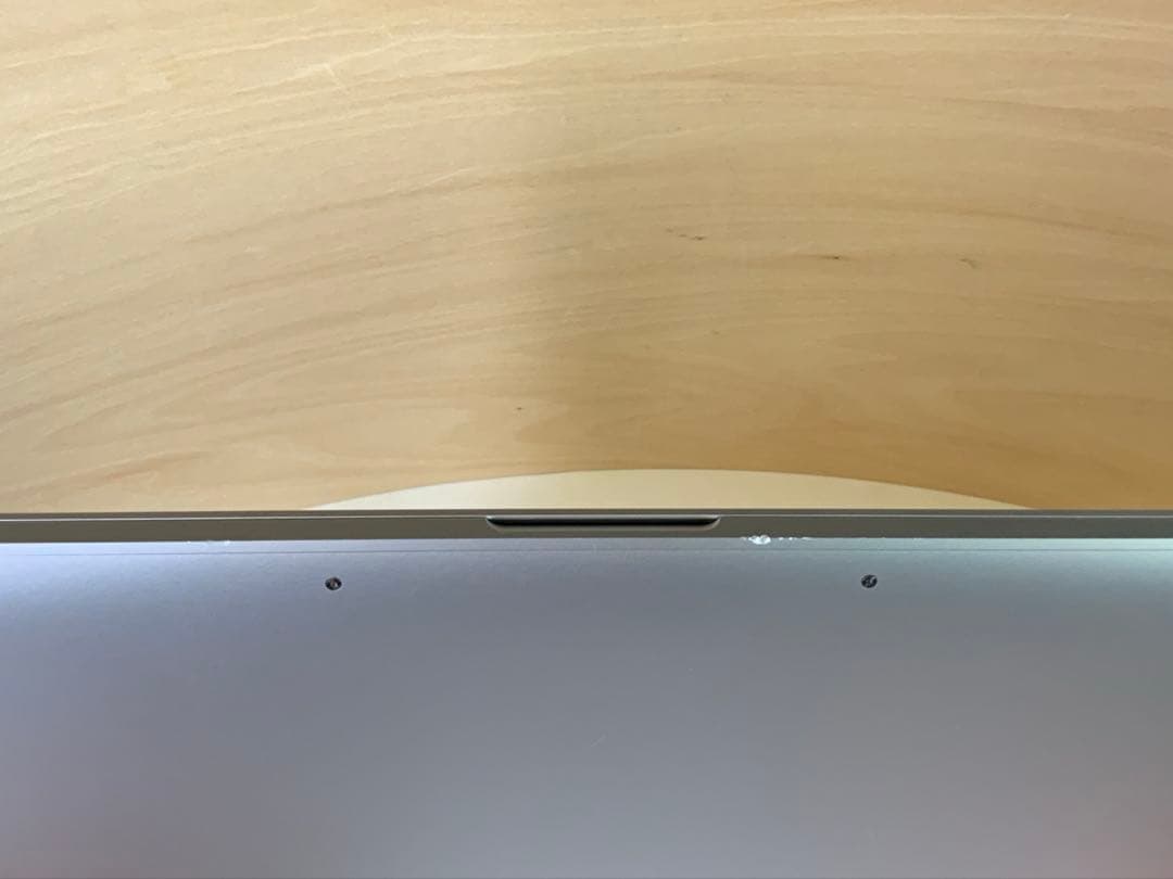 MacBookPro16 2019 8コアi9 32GBメモリ1TB USキー