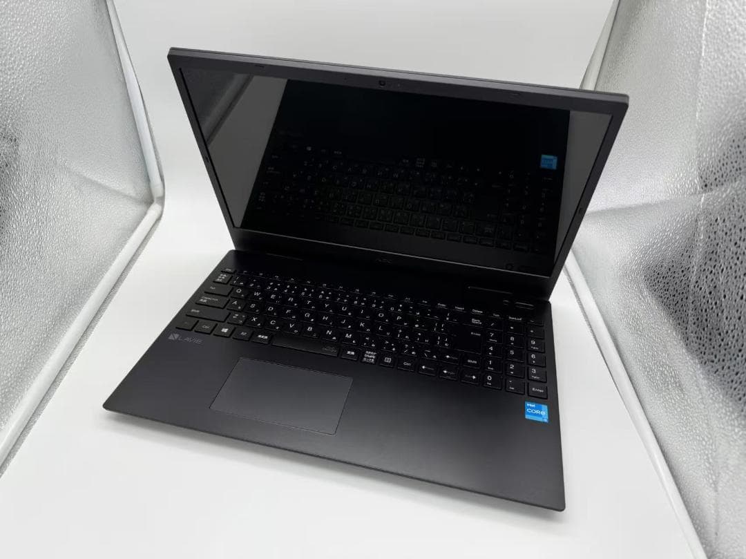 超美品 NEC 第11世代 i3 8GB　Office付き