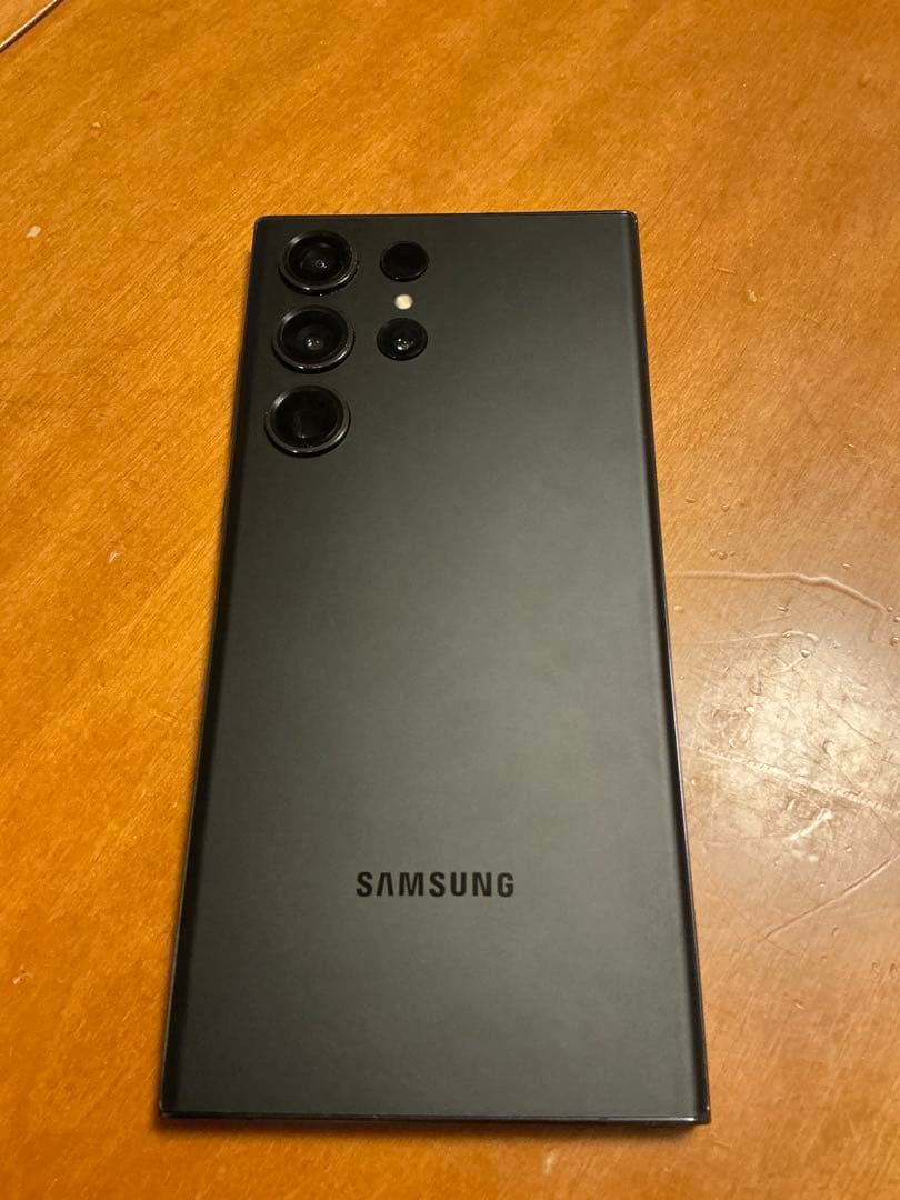 Galaxy S23 Ultra ブラック 本体　海外版