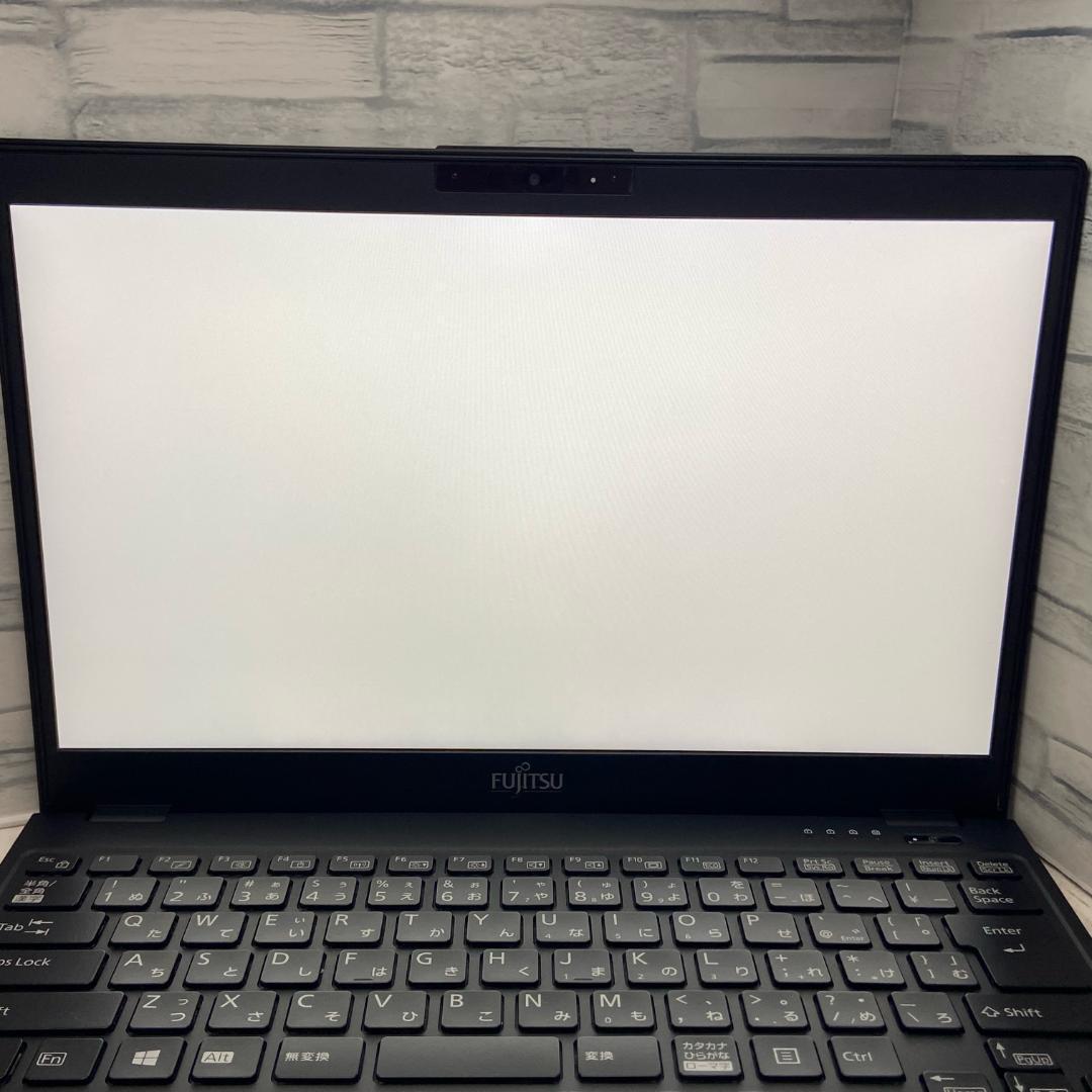 軽量薄型 i5 第8世代 富士通 ノートPC Win11 Office