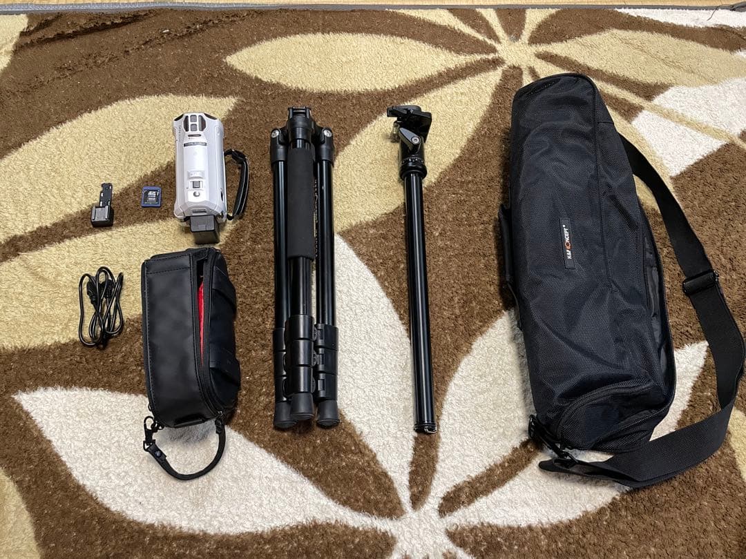 Panasonic HC-W870Mビデオカメラ 三脚セット