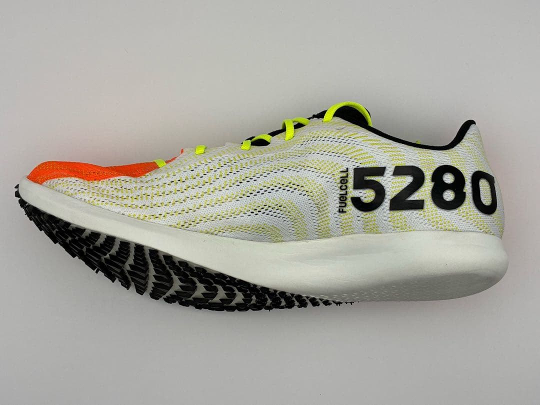 【ほぼ新品】NB FuelCell 5280 v2 27.5cm