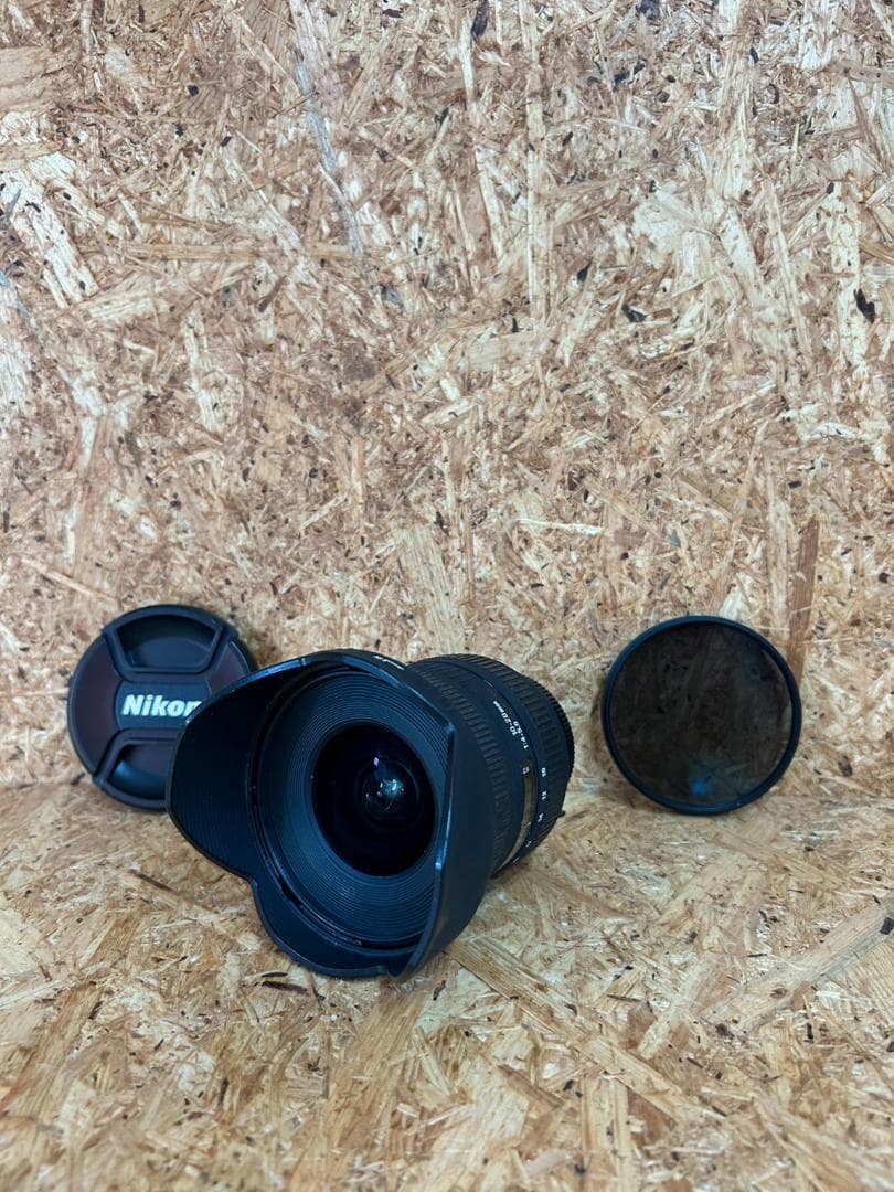 SIGUMA　一眼　広角レンズ　10-20mm F4-5.6 EX DC HSM