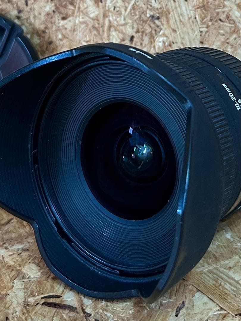 SIGUMA　一眼　広角レンズ　10-20mm F4-5.6 EX DC HSM