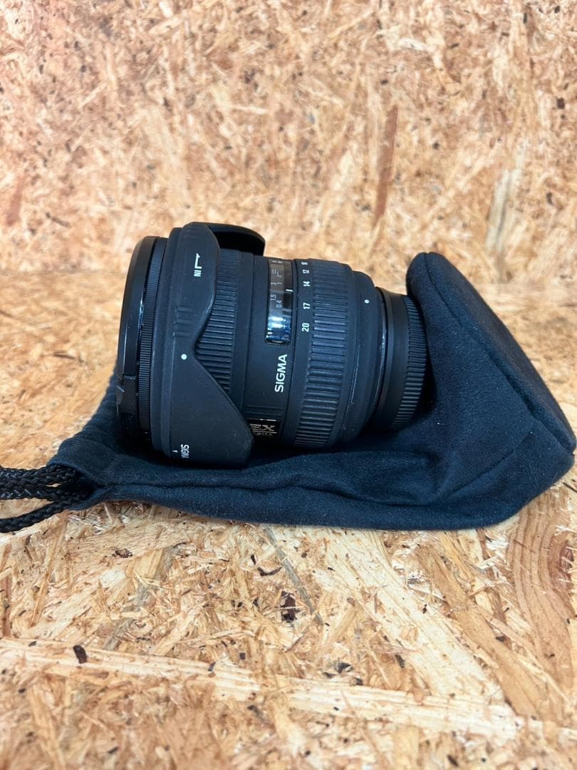 SIGUMA　一眼　広角レンズ　10-20mm F4-5.6 EX DC HSM