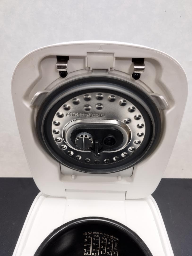 Y♦♦533 東芝 圧力IHジャー炊飯器 RC-6PXR(W)