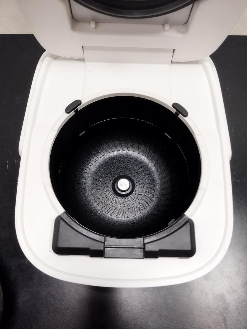 Y♦♦533 東芝 圧力IHジャー炊飯器 RC-6PXR(W)