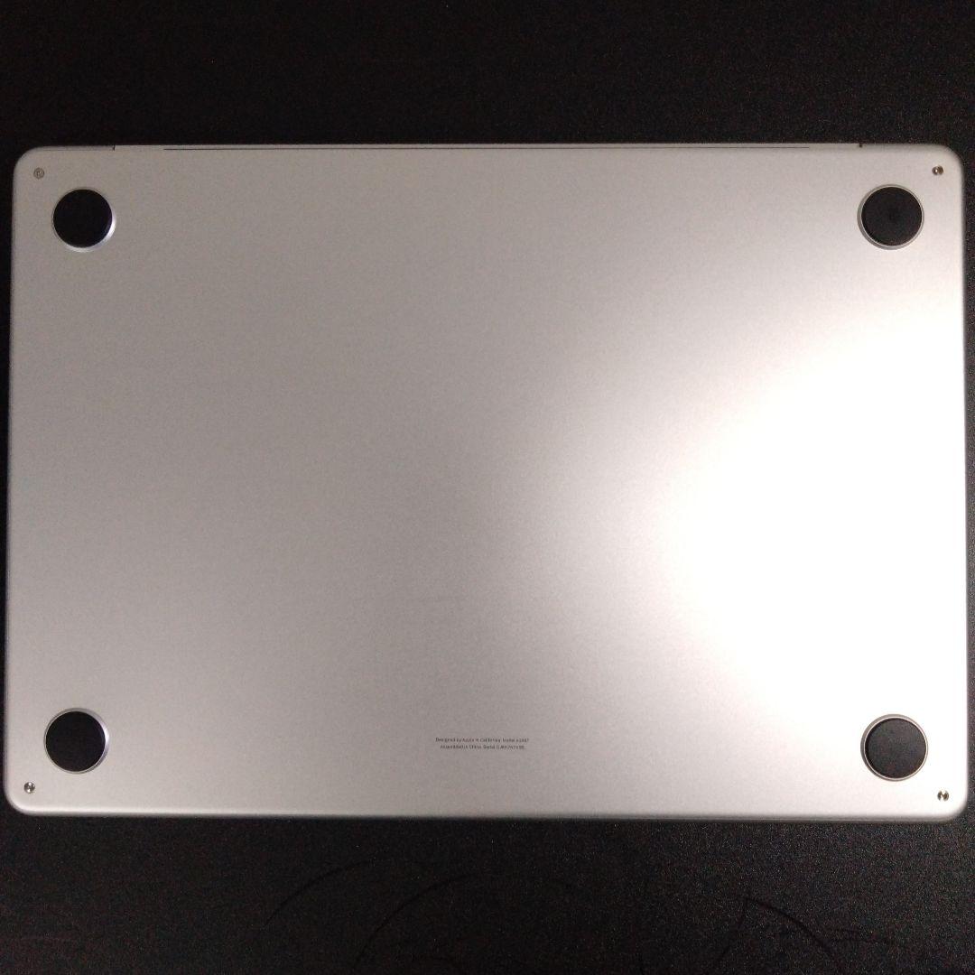 Apple MacBook Air 13.6インチ M2 シルバー