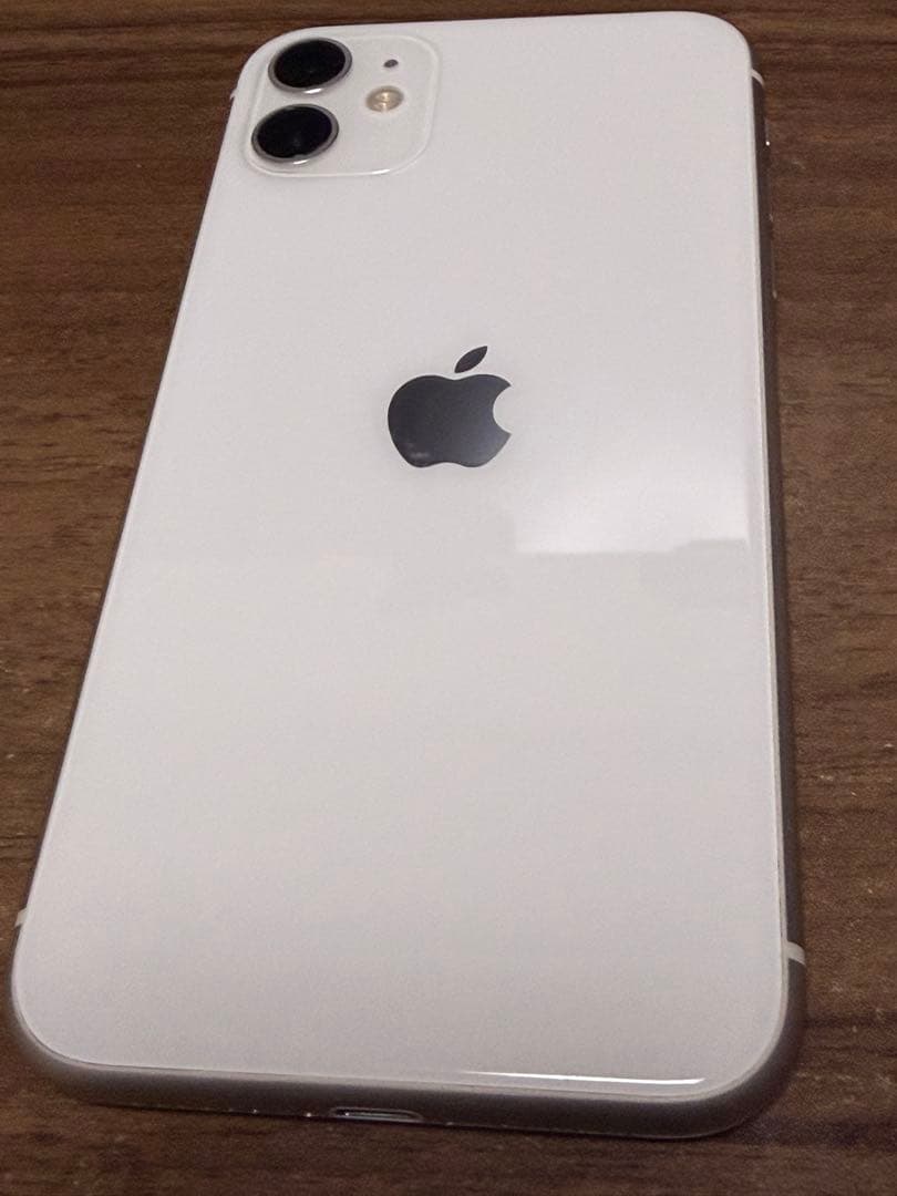 iPhone 11 ホワイト 64GB SIMフリー