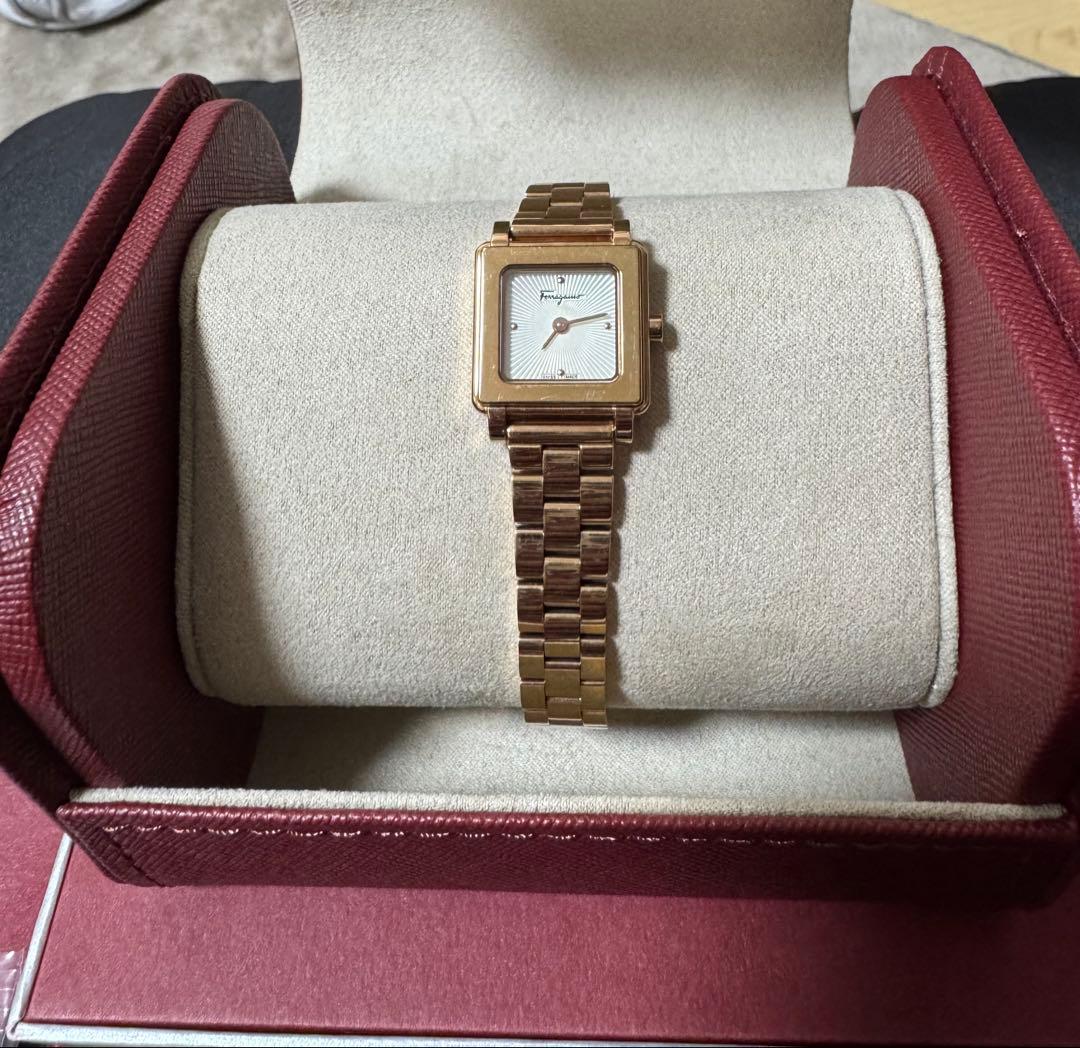 フェラガモ　腕時計
