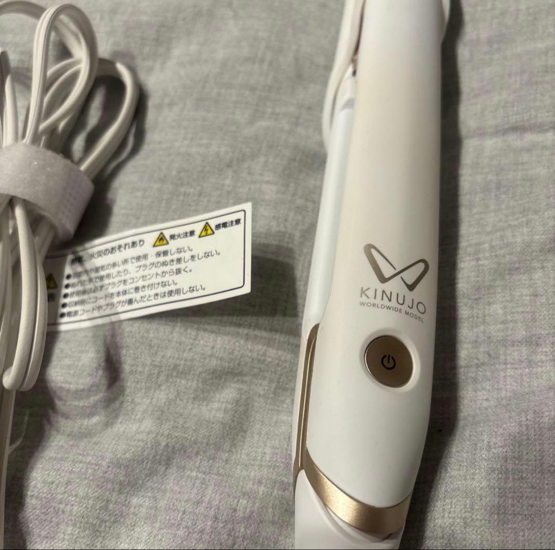 KINUJO ストレートヘアアイロン ホワイト 絹女