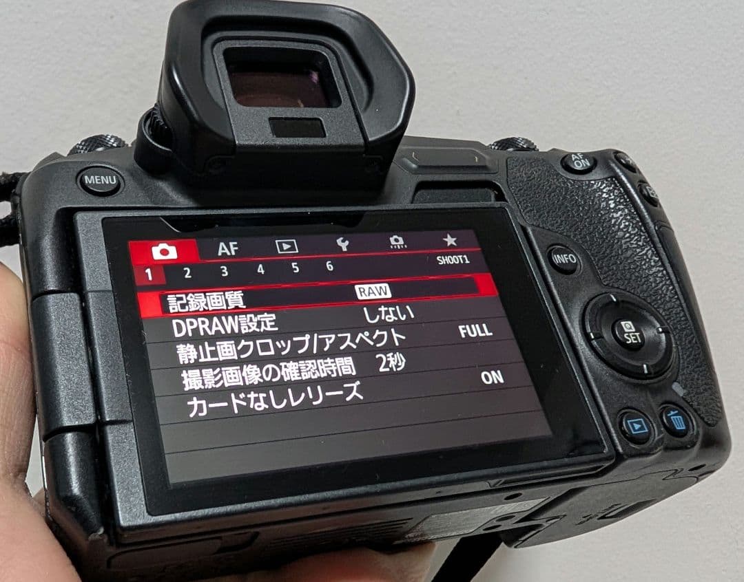 CANON EOS R ボディストラップ 充電器