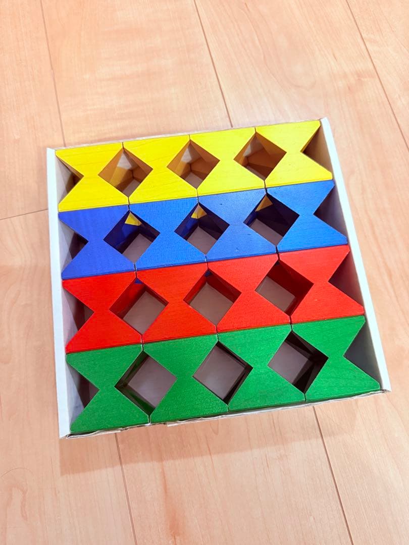 ネフ スピールnaef spiel