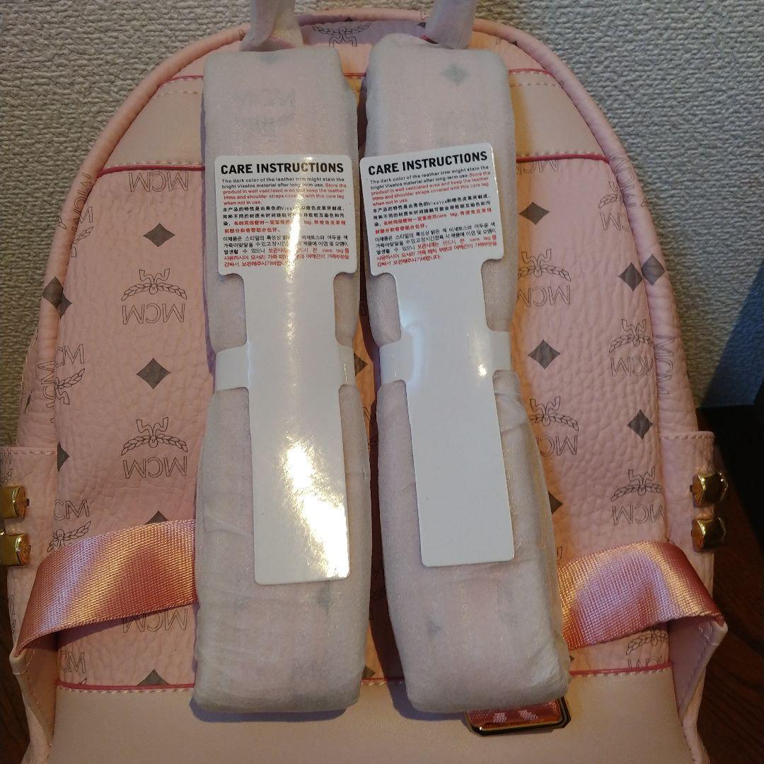 MCM ピンクレザーリュック