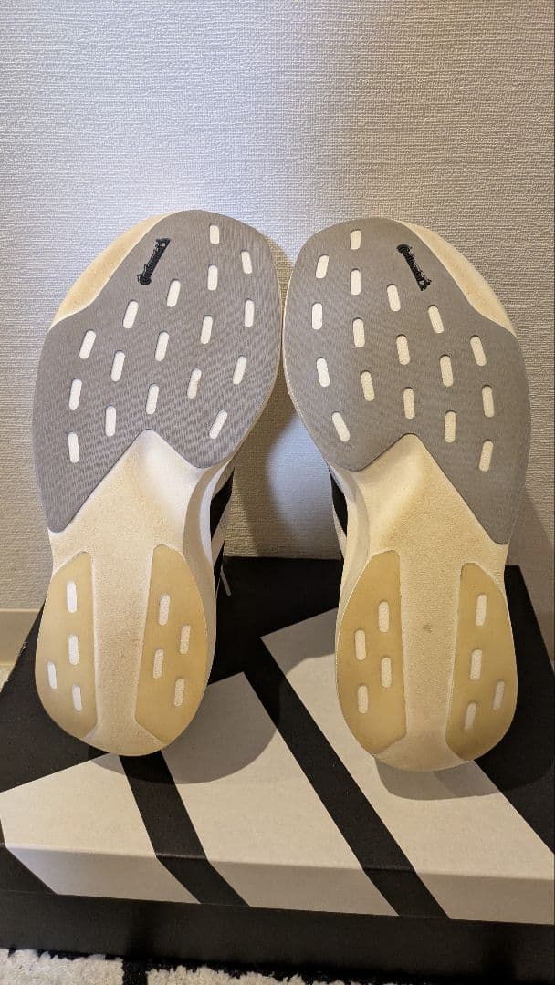 アディダス/アディゼロ EVO SL