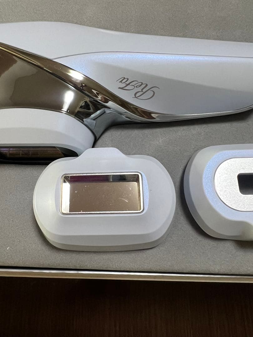 リファ　エピダブルクール　美顔　脱毛器