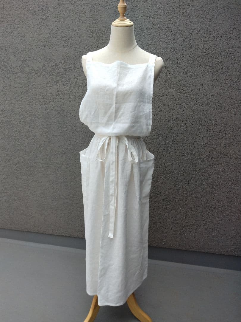 リネンエプロンドレス