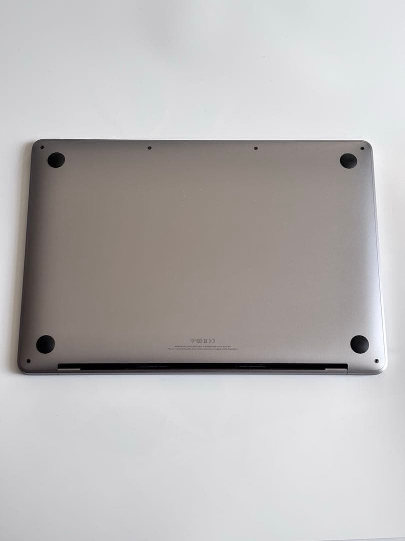 MacBook pro M1 13インチ 256GB 8GBメモリ