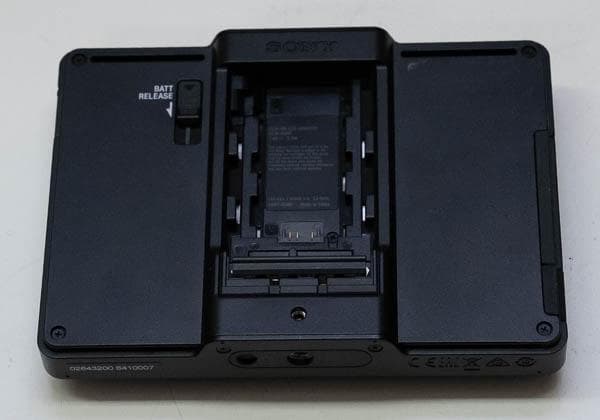 クリップオンモニターSONY CLM-FHD5