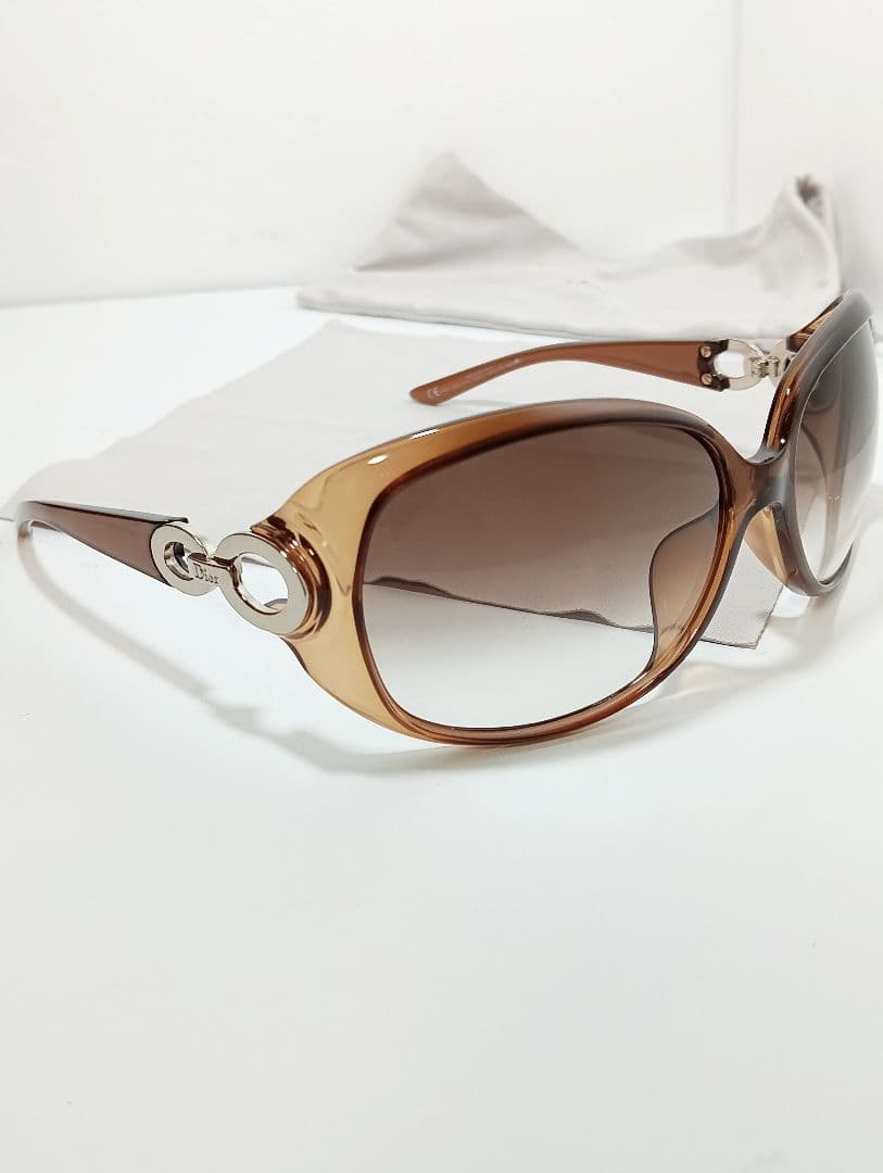 Dior　ディオール　Lady サングラス　M3K02 クリスチャンディオール