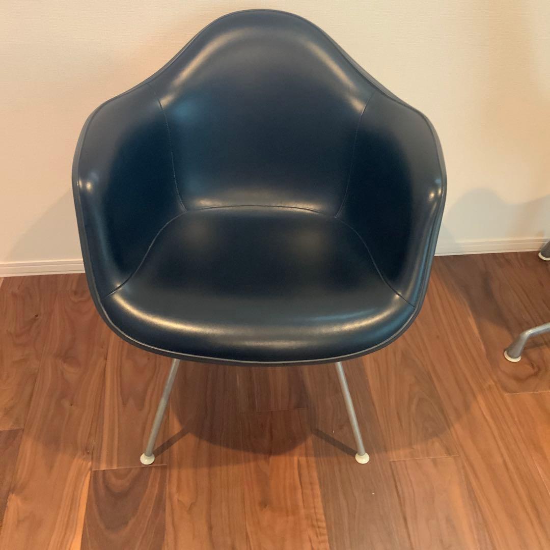 ハーマンミラー　アームシェルチェア　黒　ヴィンテージ　イームズ