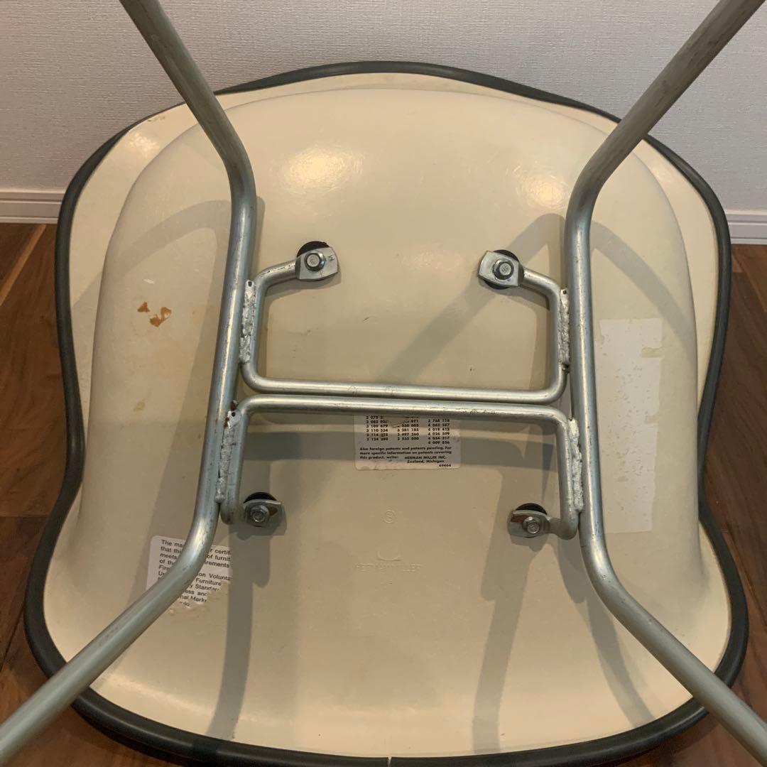 ハーマンミラー　アームシェルチェア　黒　ヴィンテージ　イームズ