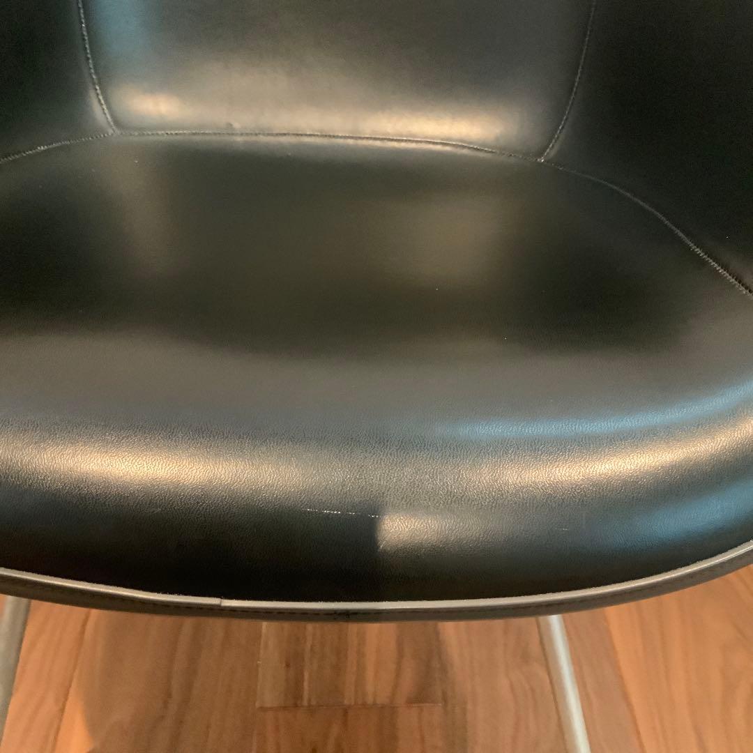 ハーマンミラー　アームシェルチェア　黒　ヴィンテージ　イームズ