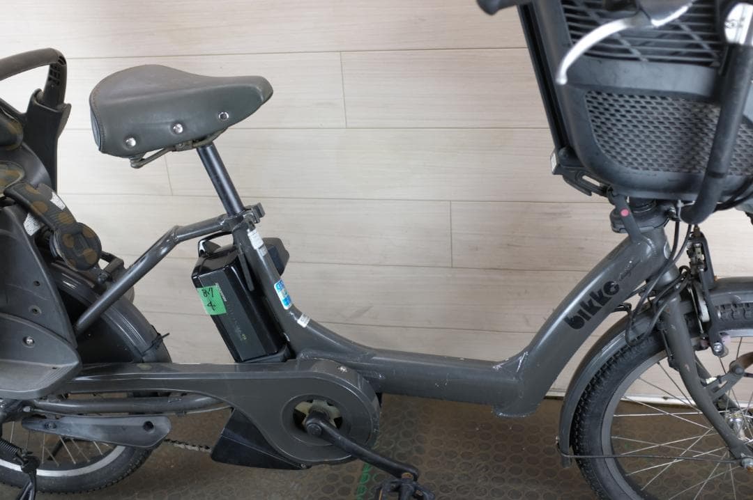 P*様 新基準BS Bikke　20インチ　3段　8.7Ah充電器あり