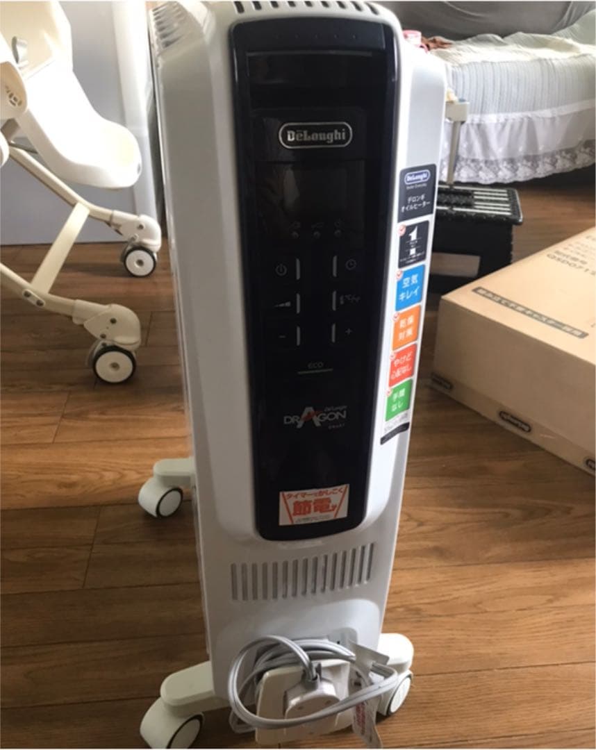DeLonghi オイルヒーター　QSD0712-MB説明書付き