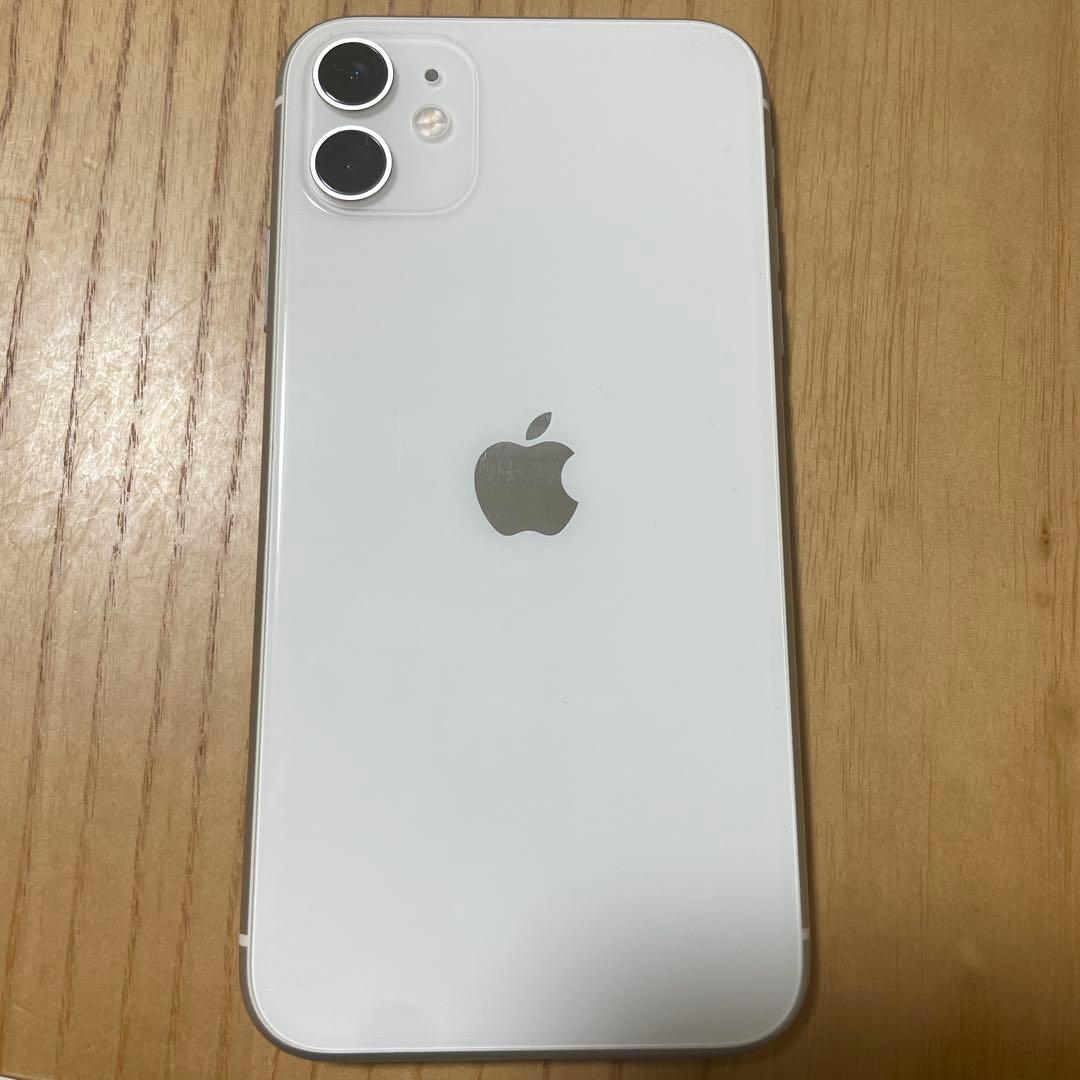 iPhone 11 ホワイト 64 GB ジャンク