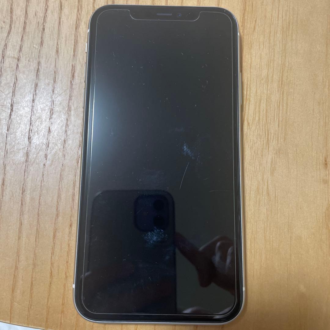 iPhone 11 ホワイト 64 GB ジャンク