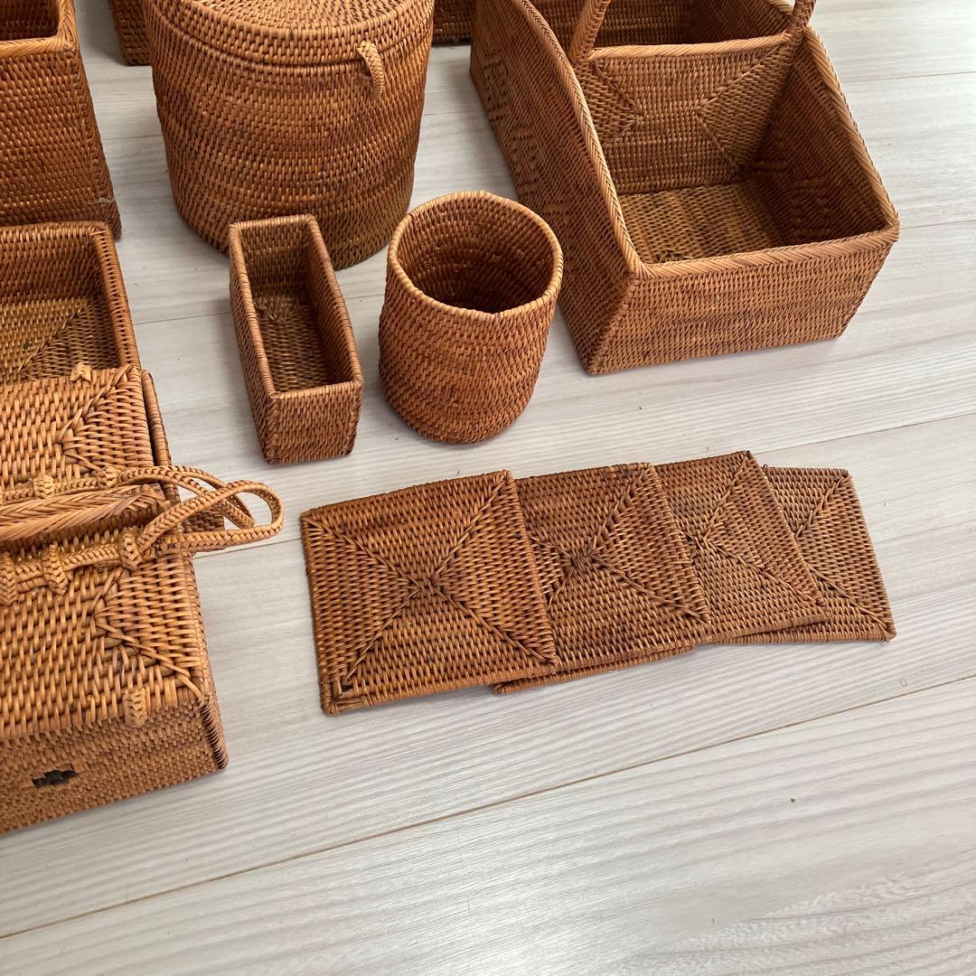 天然素材 バリ島アタ製品　バスケット　カゴ　ランチョンマット他　全25点セット